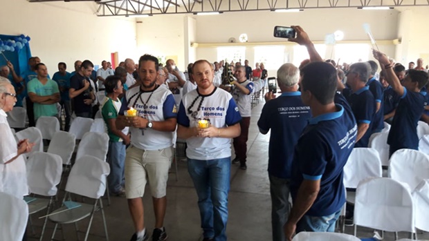 Homens do Terço realizam encontro regional em Rinópolis