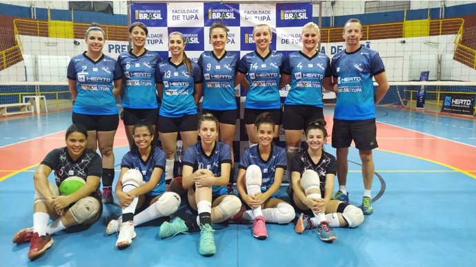 Equipe feminina de vôlei briga pelo pódio da Liga LIVEA neste fim de semana