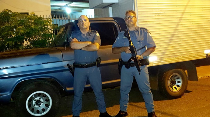 Trabalharam na ocorrência o CB Da Cruz e CB Siman