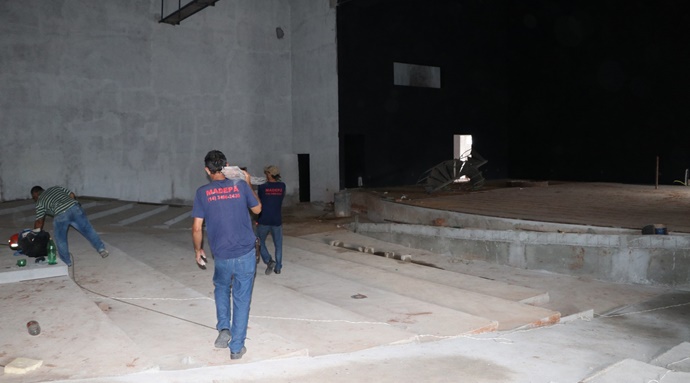 Obras no Espaço das Artes