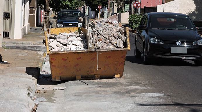 Empresas foram notificadas sobre transporte irregular de caçambas em Tupã/Jornal Diário
