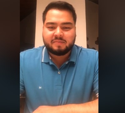 Prefeito Caio Aoqui durante live realizada em suas redes sociais.