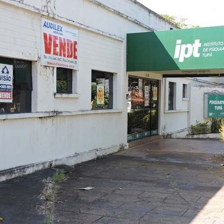 O comprador pretende investir no setor imobiliário.