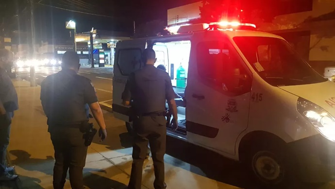 Polícia Militar foi acionada pela prefeitura para prender em um bar o homem que testou positivo para a Covid-19 — Foto: Prefeitura de Ourinhos/Divulgação