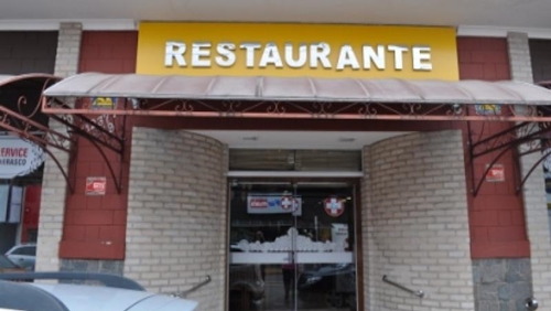 Fogo de churrasqueira provoca princípio de incêndio em restaurante de Tupã. Foto retirada da Internet.