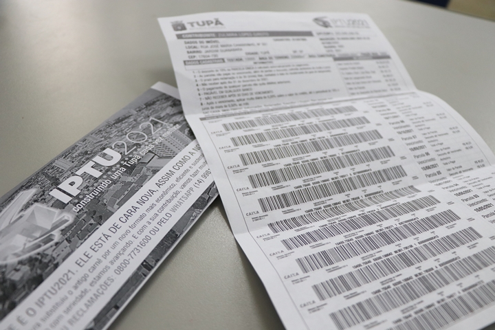 Prefeitura já iniciou a distribuição dos carnês de pagamento do IPTU 2021.