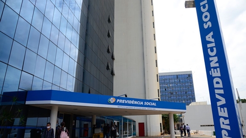 Décimo terceiro do INSS começa a ser depositado hoje