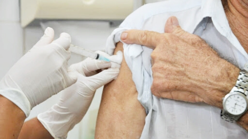 Tupã irá começará aplicar terceira dose contra Covid-19 em idosos de 85 a 90 anos ou mais