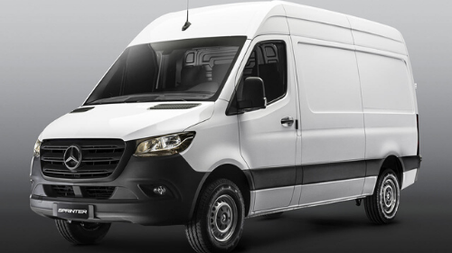 Queiroz investe cerca de R$ 500 mil e adquire duas vans para transporte escolar (Imagem Ilustrativa/Retirada da Internet)