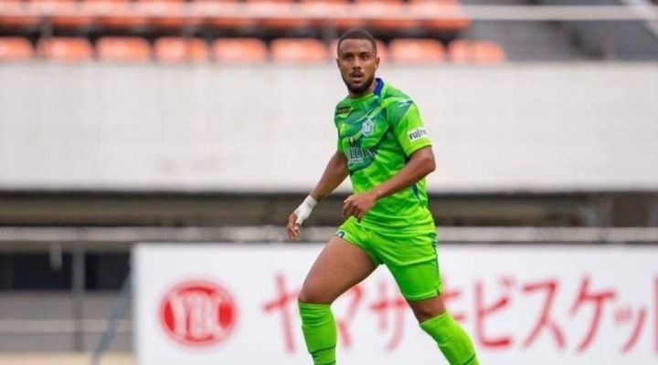 Volante ainda acumula passagens por São Paulo, Inter e base da seleção brasileira. Atualmente, Riuler atuava no Shonan Bellmare, da primeira divisão do Japão