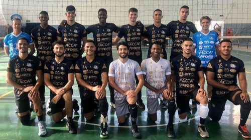 Equipe de vôlei de Tupã ganha três jogos seguidos e se torna campeã do festival - Foto Reprodução/Redes Sociais