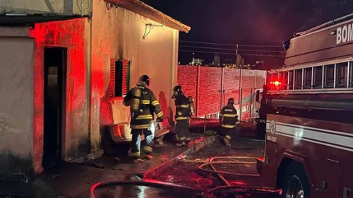 Incêndio em asilo de Botucatu deixou idosos intoxicados com fumaça — Foto: Acontece Botucatu/Divulgação