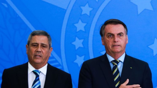 Presidente Jair Bolsonaro com o general Walter Braga Netto - Foto: VALTER CAMPANATO/ AGÊNCIA BRASIL