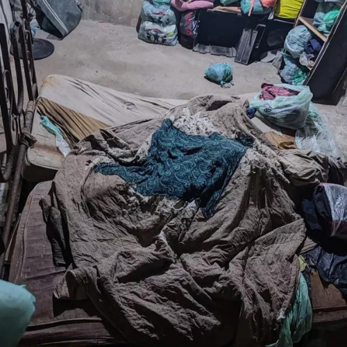 Casa onde a família foi encontrada — Foto: Reprodução