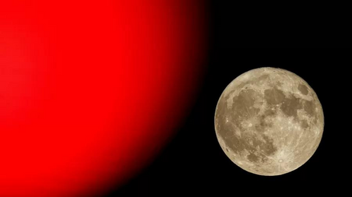 Superlua fotografada em Roma, na Itália, em junho Imagem: Guglielmo Mangiapane/Reuters