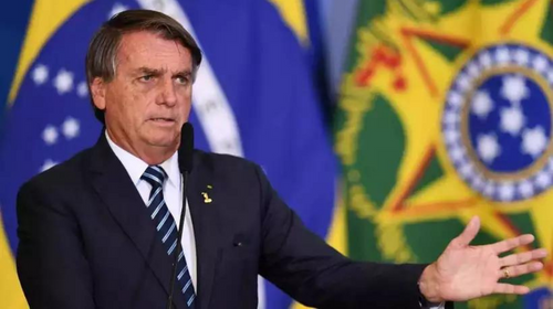 Bolsonaro (foto) vai participar de sabatina na TV Globo nesta segunda-feira (22) (foto: EVARISTO SA / AFP)