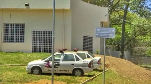 Criança foi encaminhada ao IML de Araraquara (SP) — Foto: Reprodução/EPTV