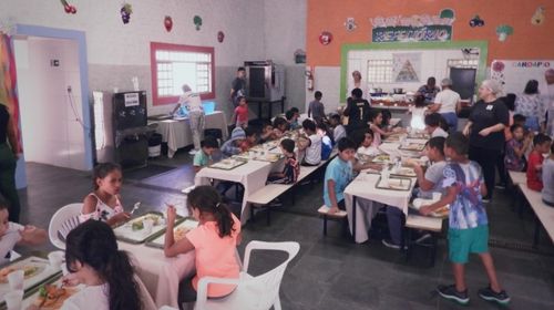 Alunos do Nuti aprendem hábitos saudáveis em aula de culinária (Foto/Prefeitura de Tupã)