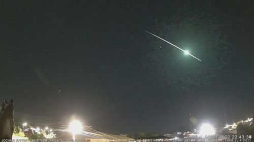Meteoro explosivo foi visto no domingo — Foto: JJS/SC Monte Castelo/ Divulgação