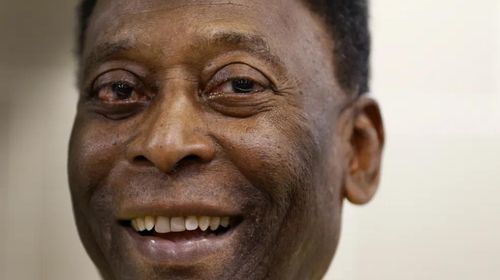 Pelé apresentou melhora progressiva da infecção respiratória — Foto: Kirsty Wigglesworth/AP/Arquivo