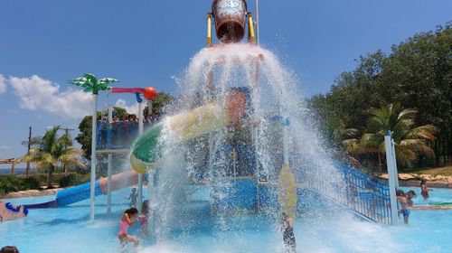 3,5 mil alunos da rede municipal participam de atividades em parque aquático (Foto:Cedida)