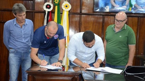 Tupã assina Termos de Colaboração para efetivar emendas parlamentares (Cedida pela Prefeitura de Tupã)