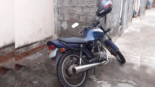 Polícia Militar de Tupã localiza e recupera moto furtada no centro da cidade (Foto/Cedida)
