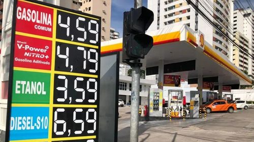 Gasolina em Manaus. — Foto: Guilherme Fragas/Rede Amazônica