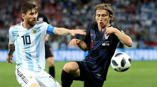 Messi e Modric, em lance de Argentina x Croácia, pela Copa do Mundo 2018. Foto: Fifa Crédito: Divulgação/FIFA