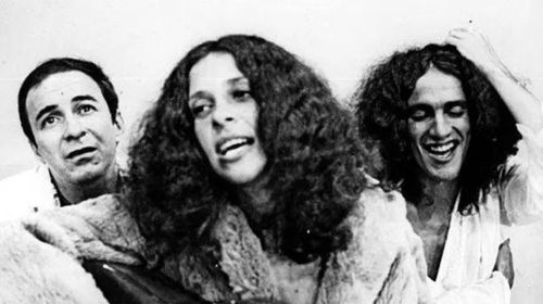 João Gilberto, Gal Costa e Caetano Veloso (Reprodução/Facebook)