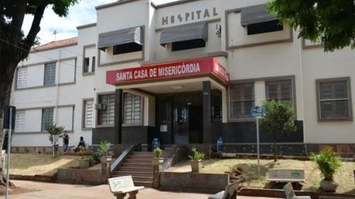 Vítima de estupro passou por atendimento médico na Santa Casa de Santa Cruz do Rio Pardo (SP) — Foto: Divulgação