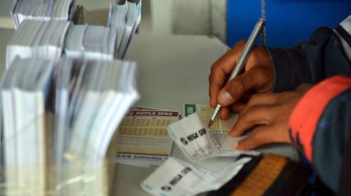 Mega-Sena acumula e prêmio vai para R$ 42 milhões (Foto/ © Wilson Dias/Agência Brasil)